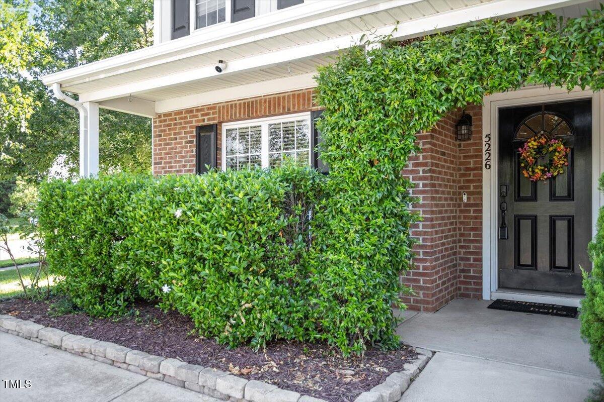 5226 Dilbagh Drive