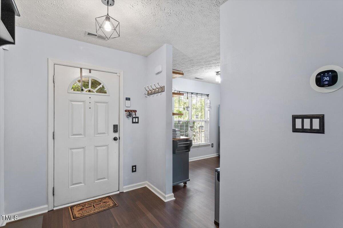 5226 Dilbagh Drive