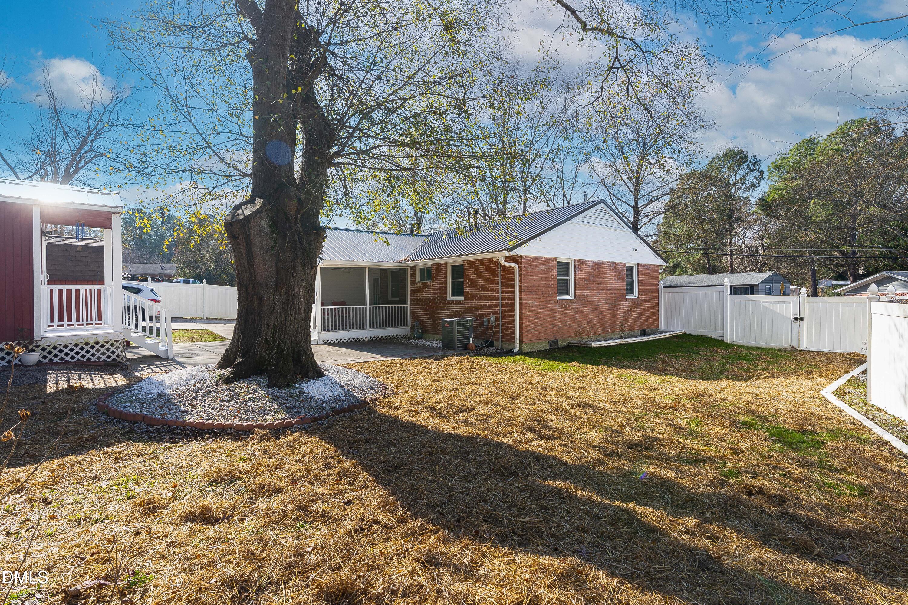 2305 Dandridge Drive