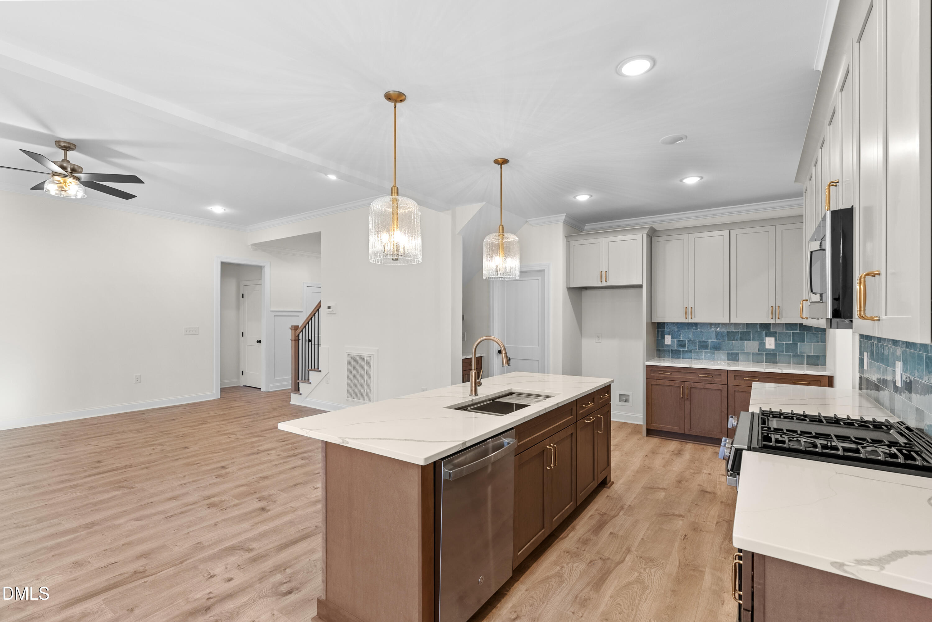 12815 Cricket Cove Court