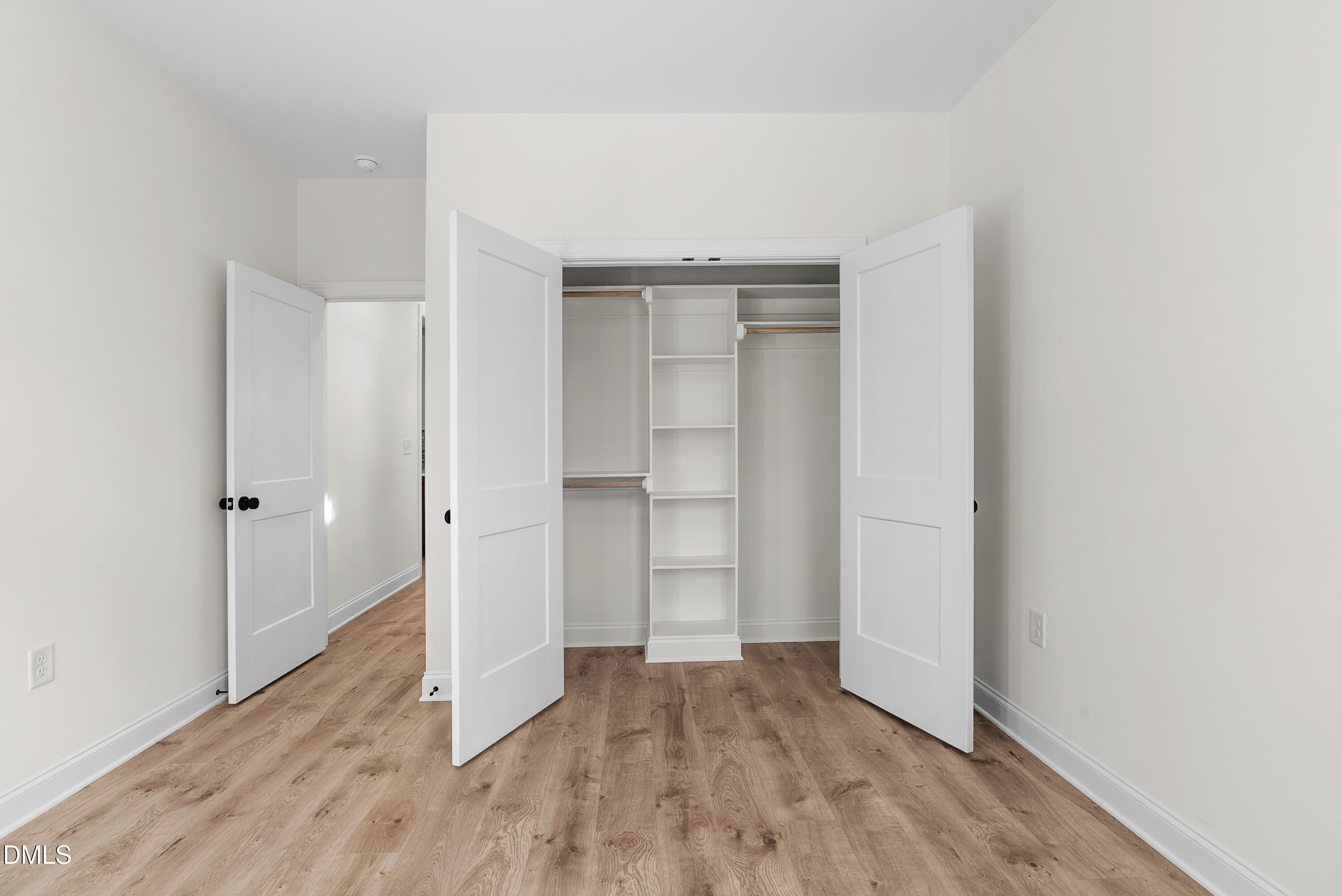 12815 Cricket Cove Court