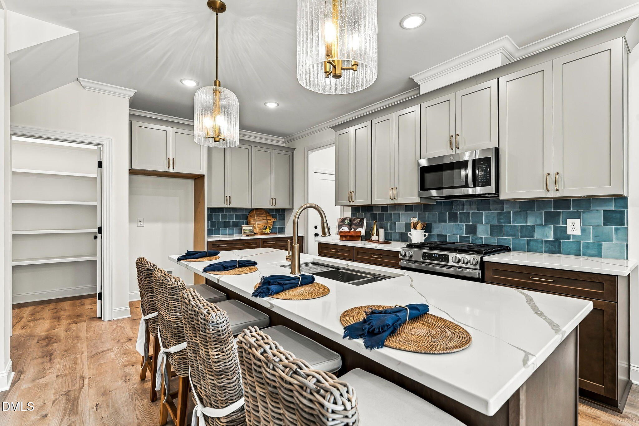 12815 Cricket Cove Court
