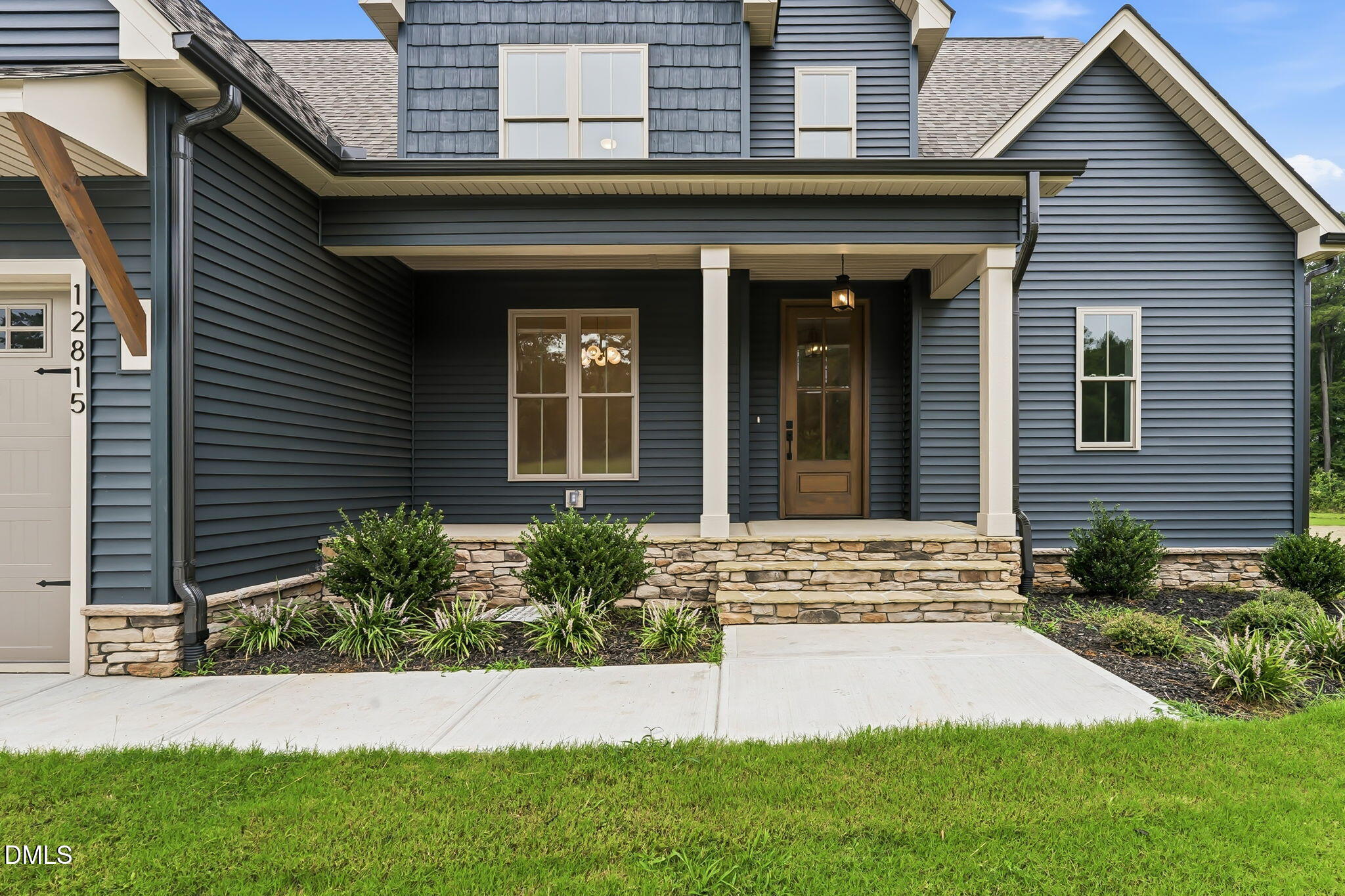 12815 Cricket Cove Court