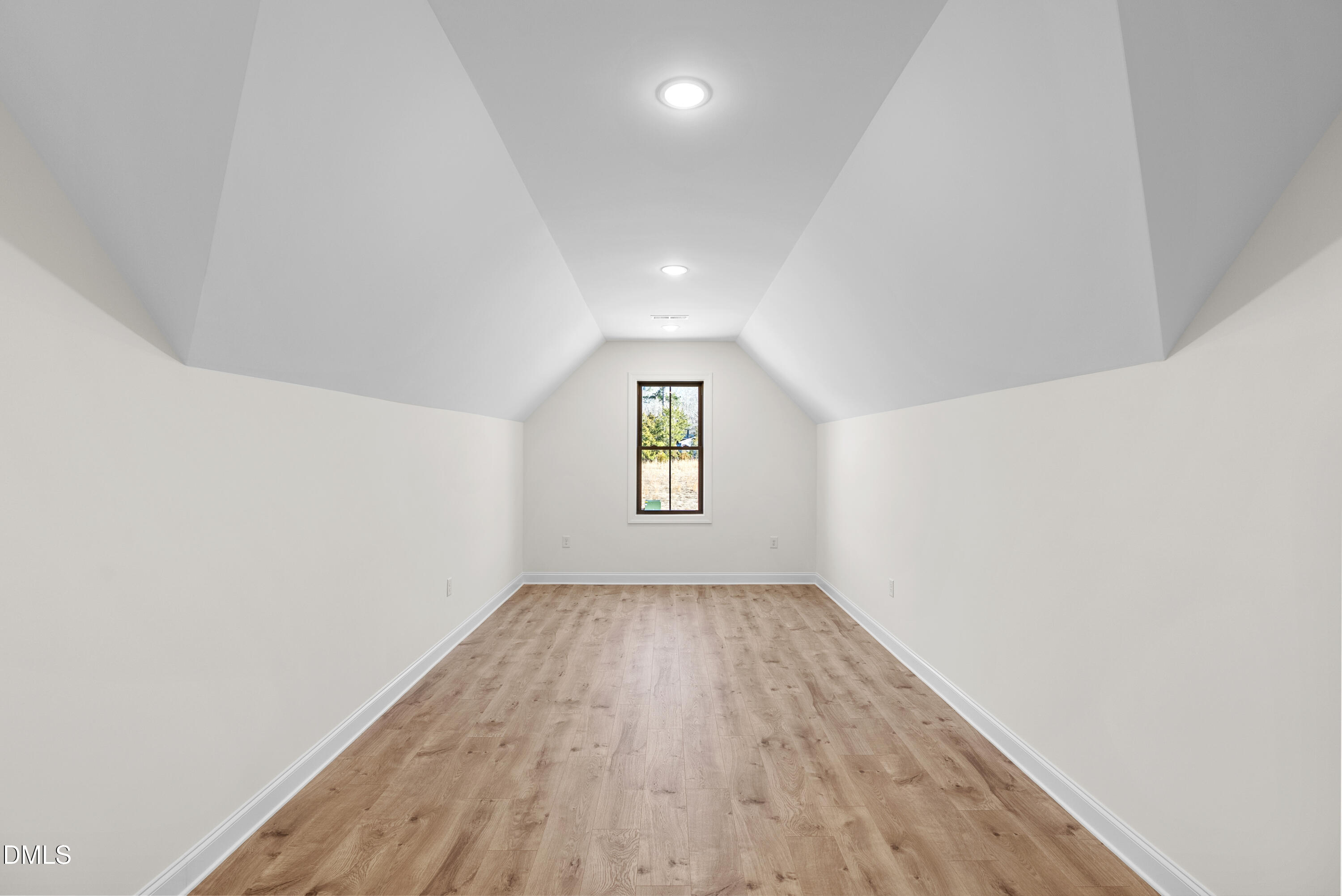 12815 Cricket Cove Court