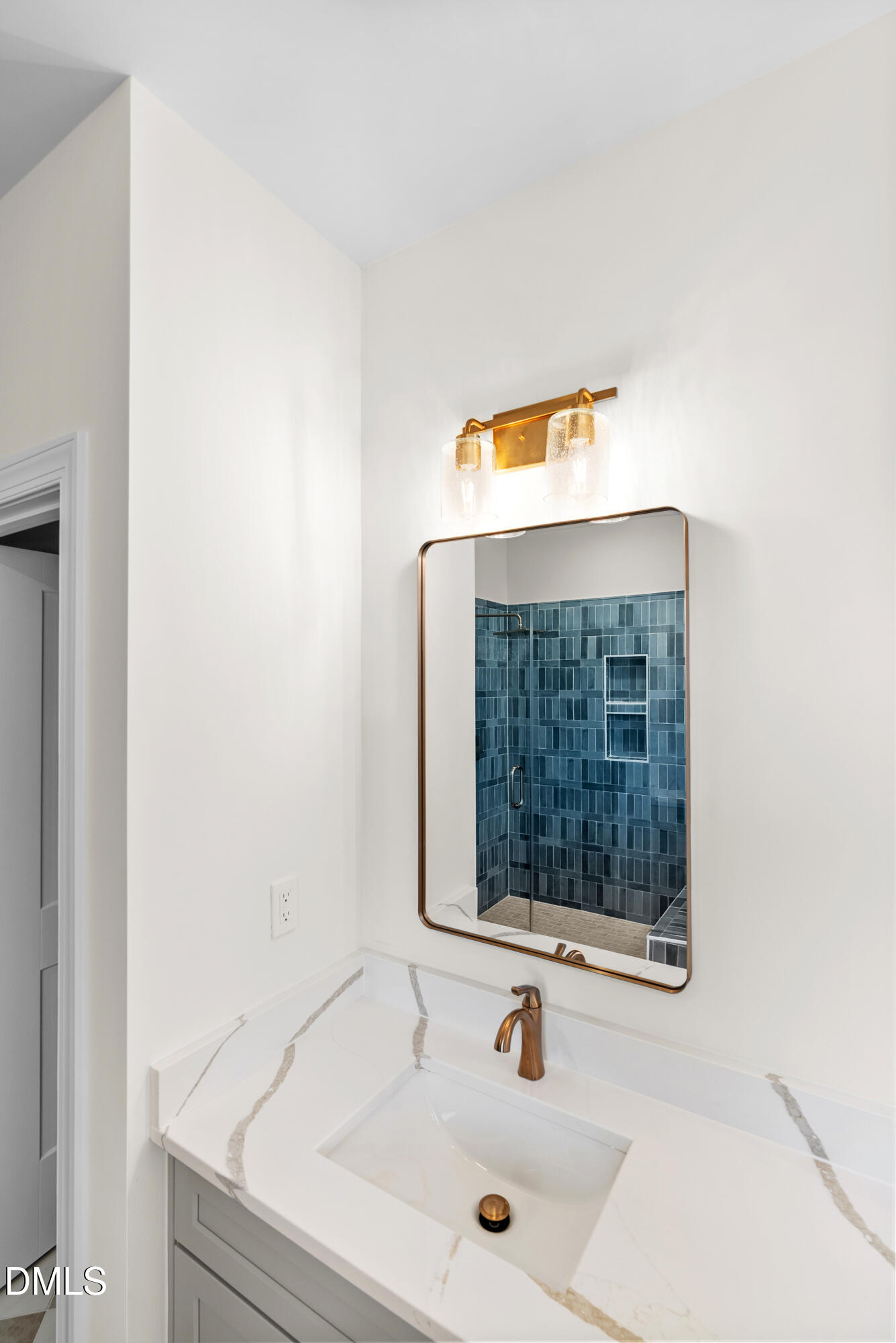 12815 Cricket Cove Court