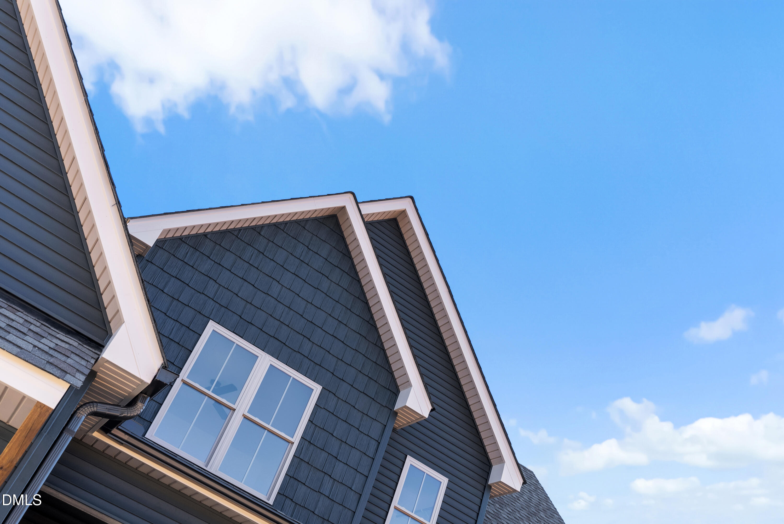 12815 Cricket Cove Court