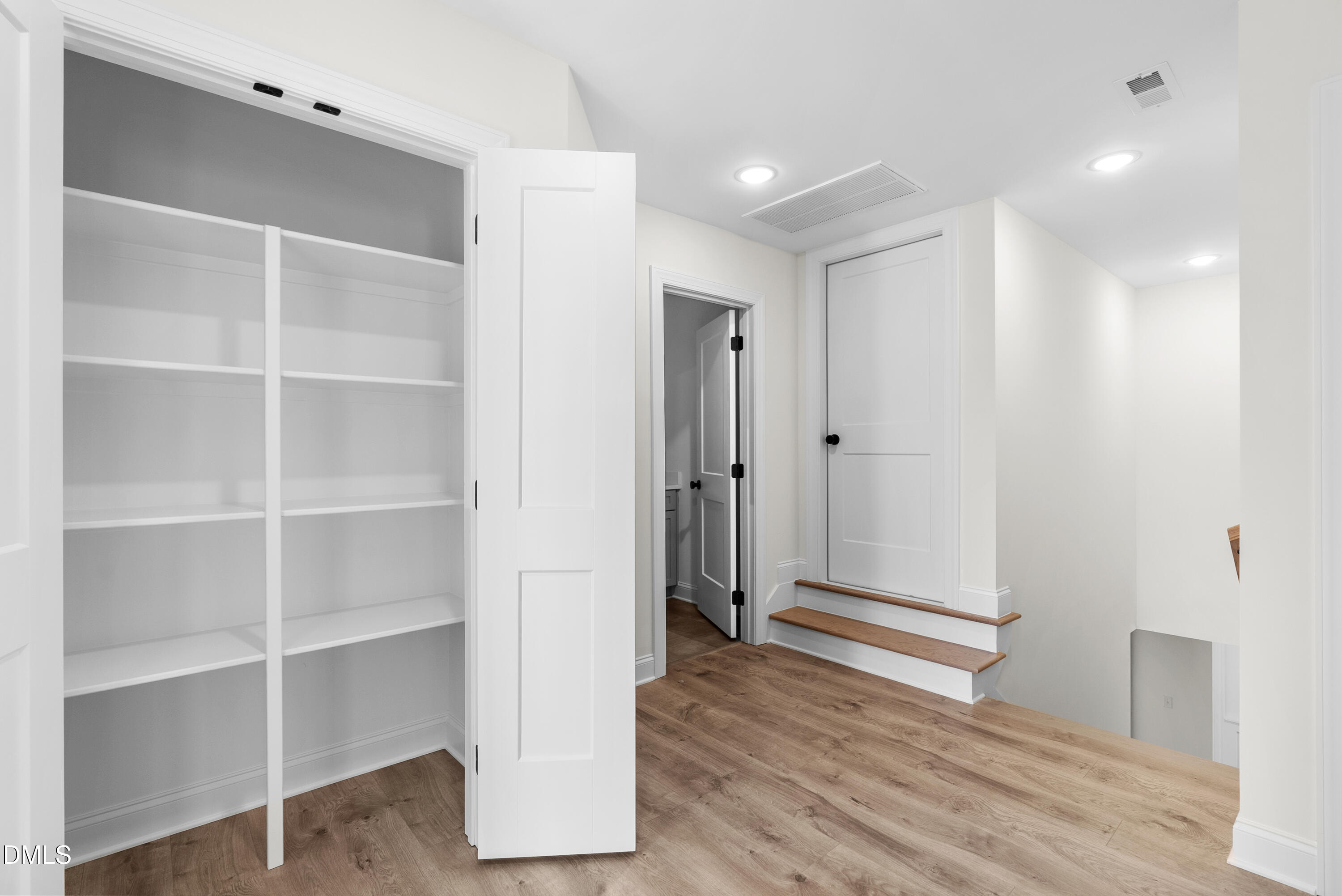 12815 Cricket Cove Court