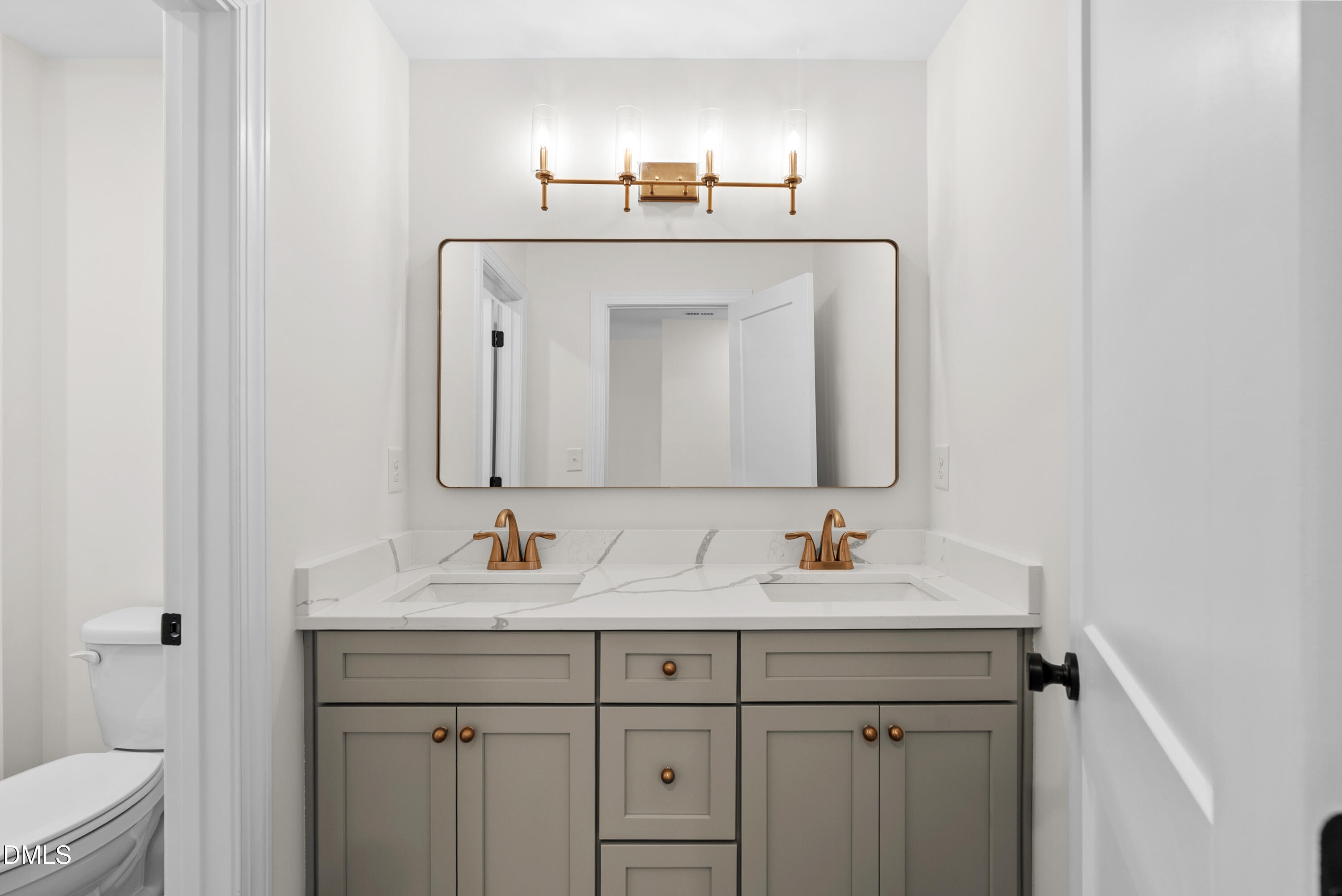 12815 Cricket Cove Court