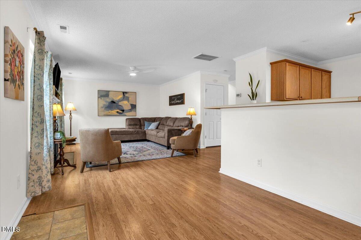 5009 Marathon Lane