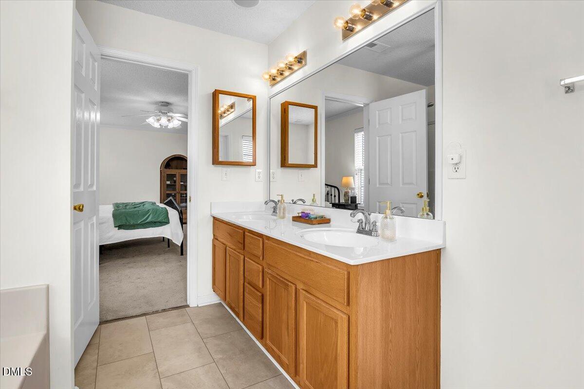 5009 Marathon Lane