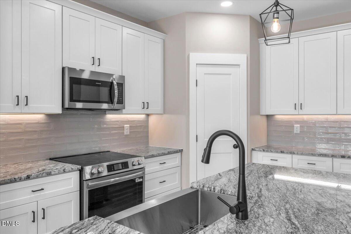 12615 Mallard Rock Drive