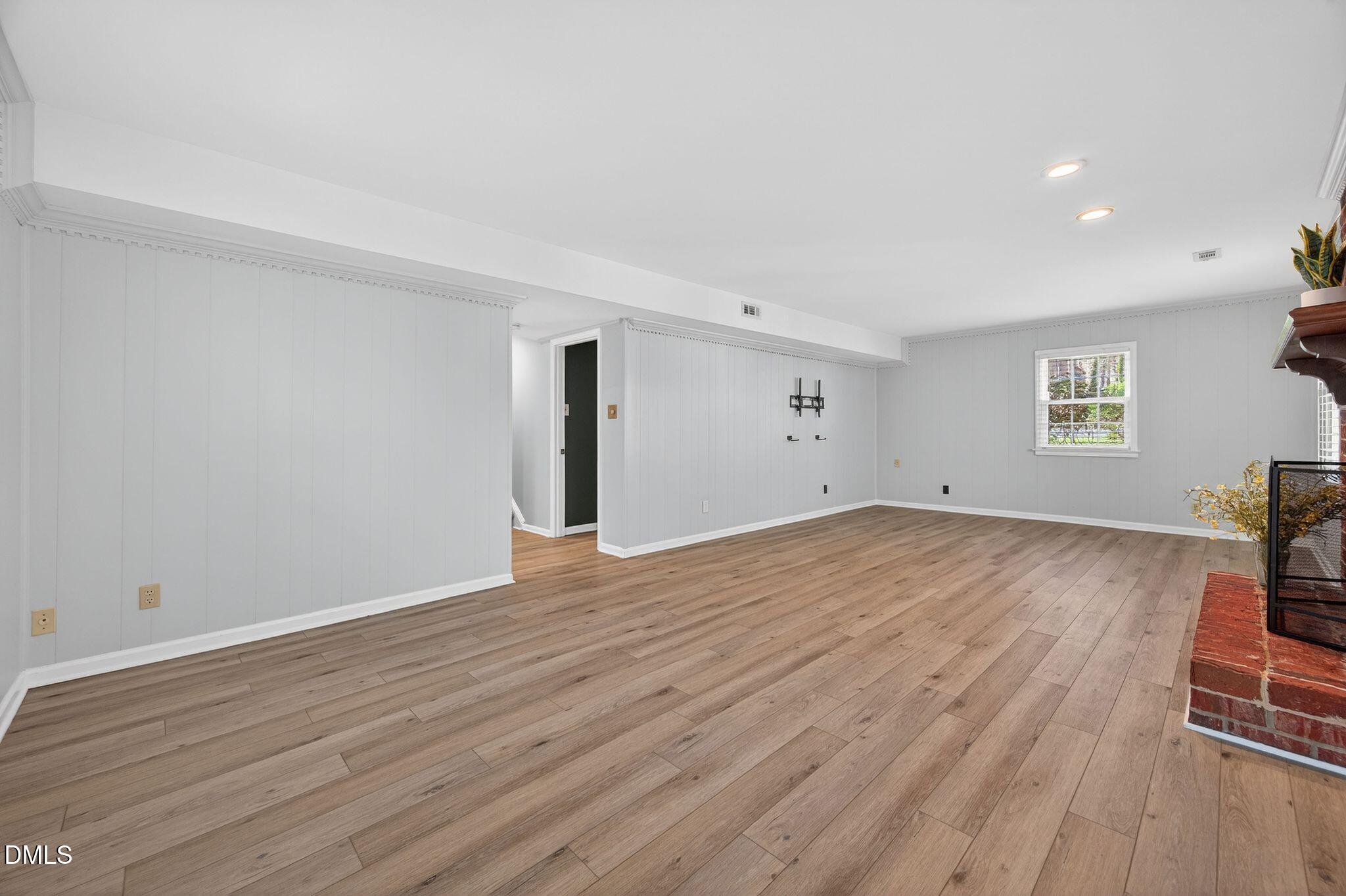 1113 Braemar Court