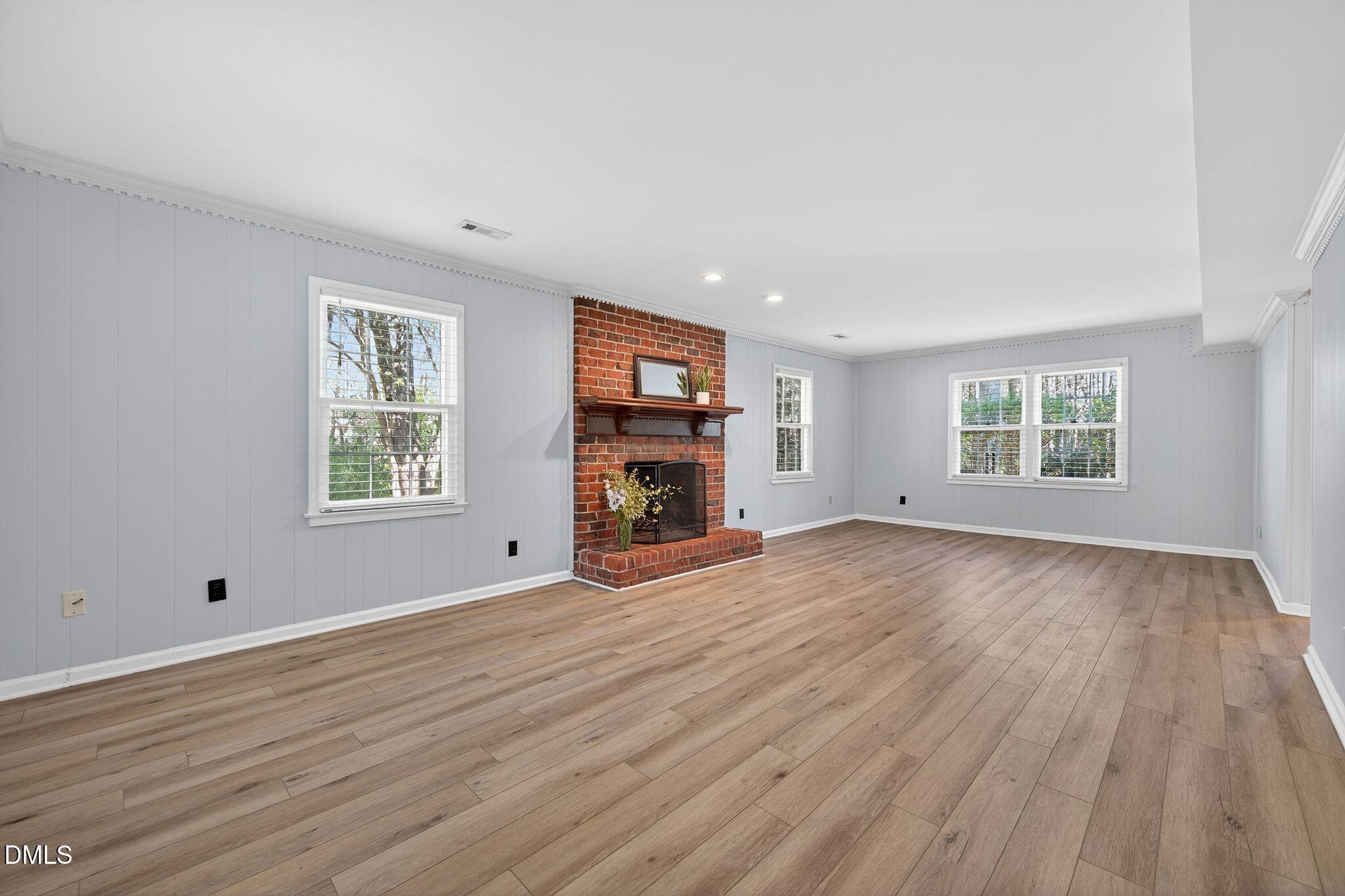 1113 Braemar Court