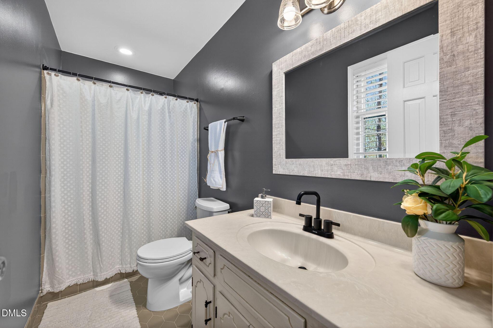 1113 Braemar Court