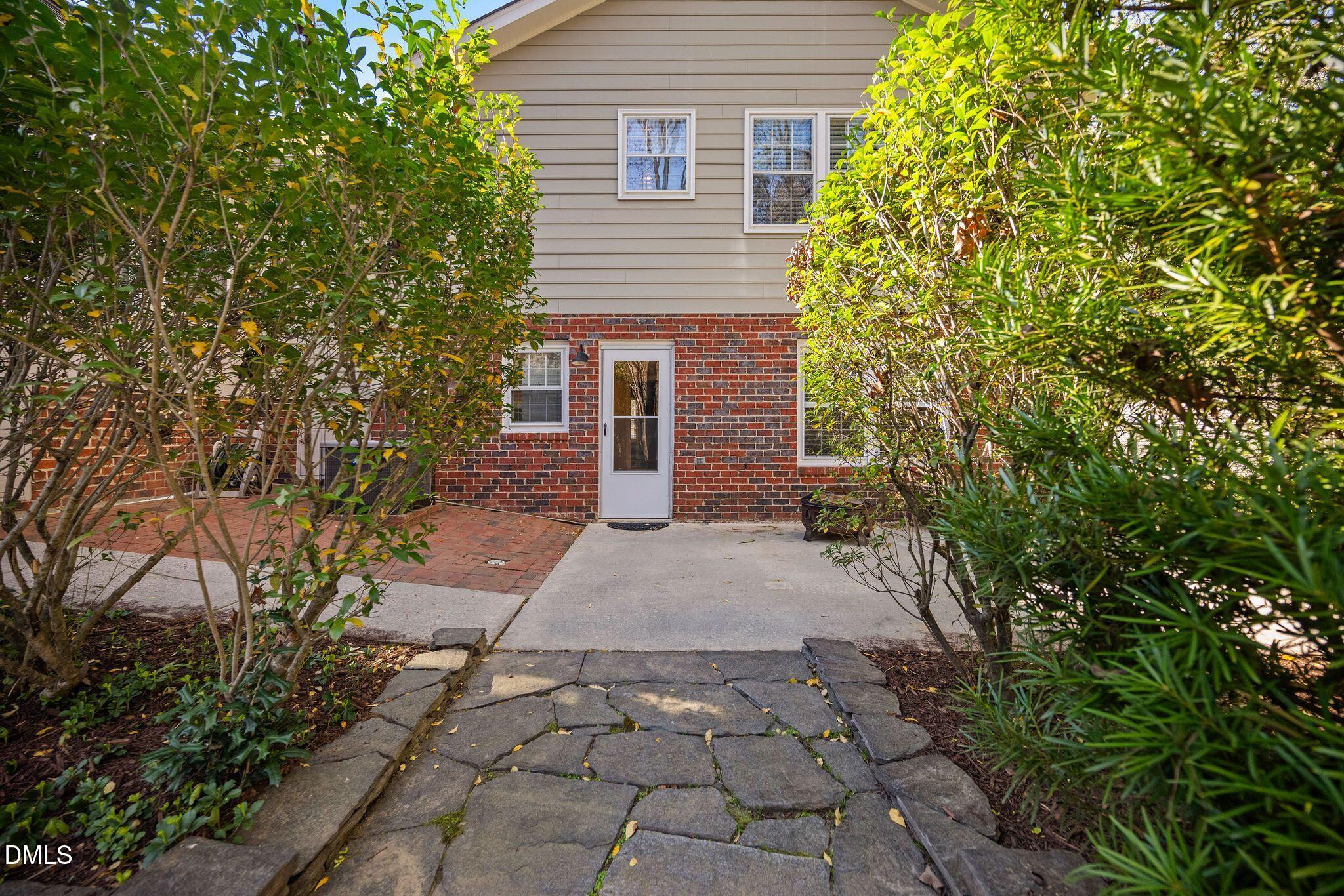 1113 Braemar Court