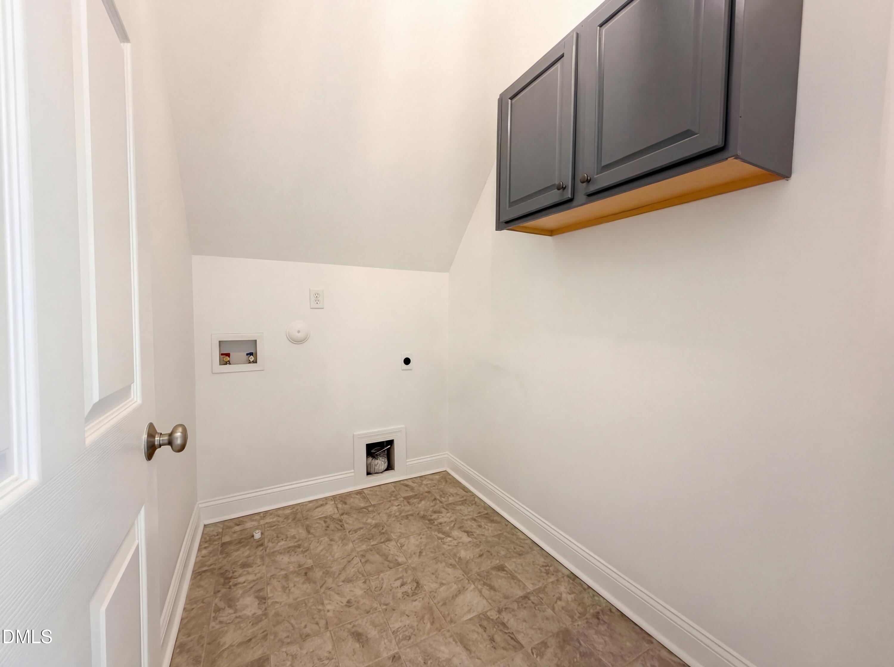 414 Shady Willow Lane