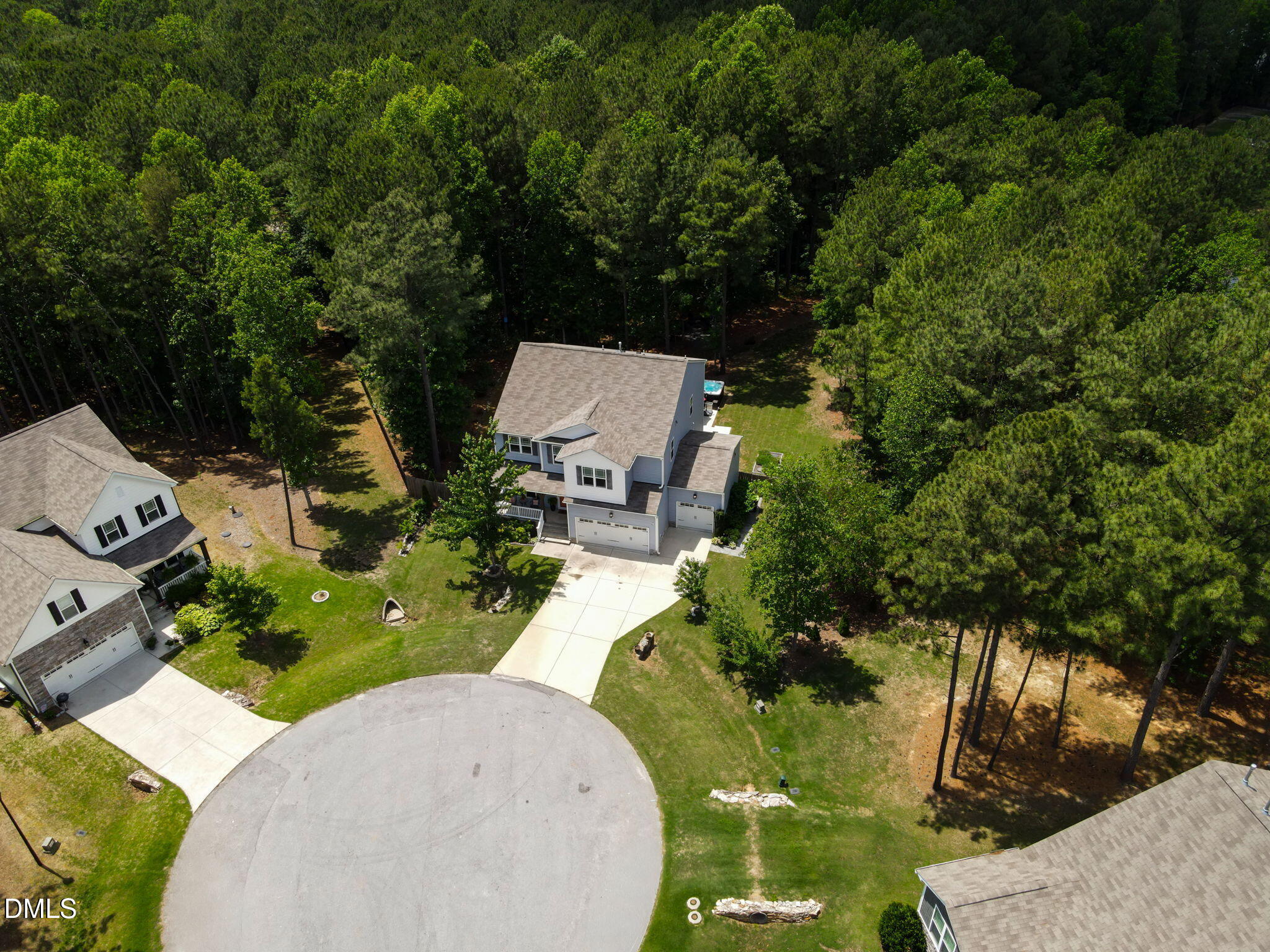 2401 Belvita Court