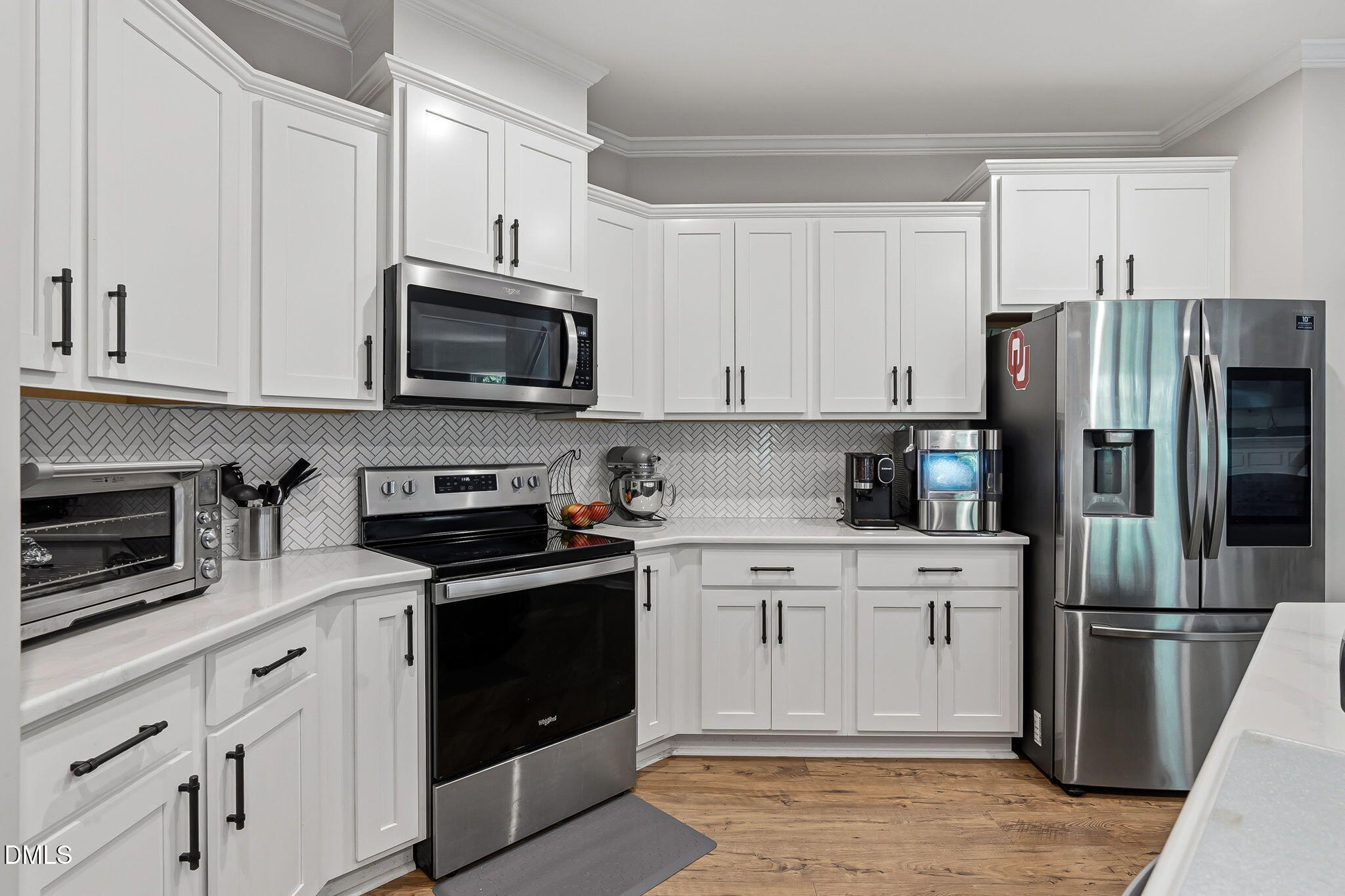 2401 Belvita Court