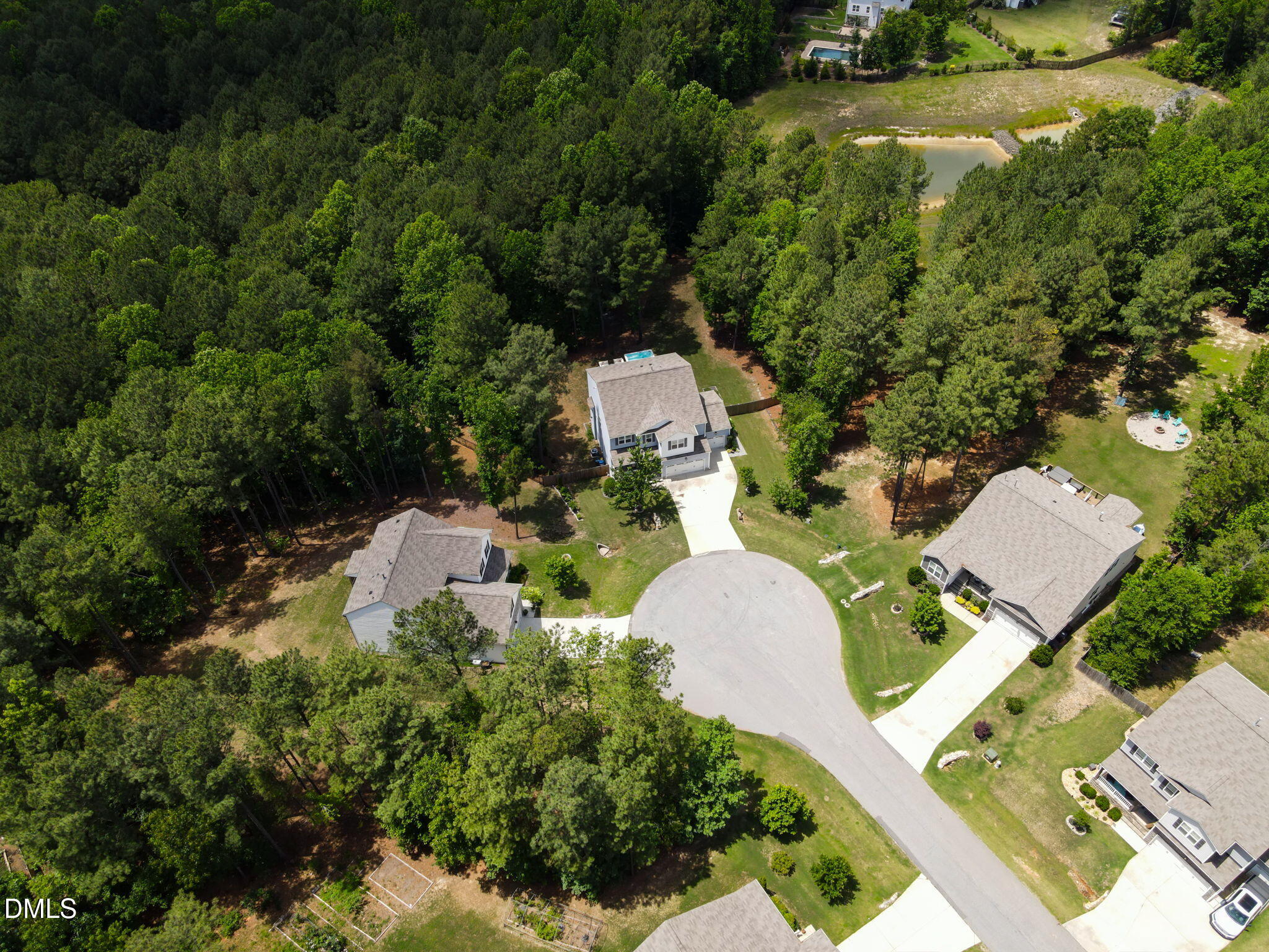 2401 Belvita Court