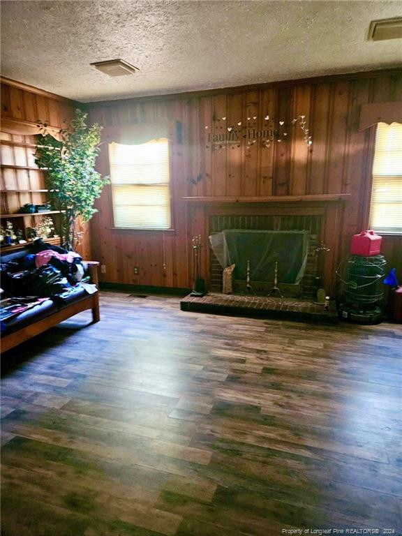 1019 Elizabeth Drive