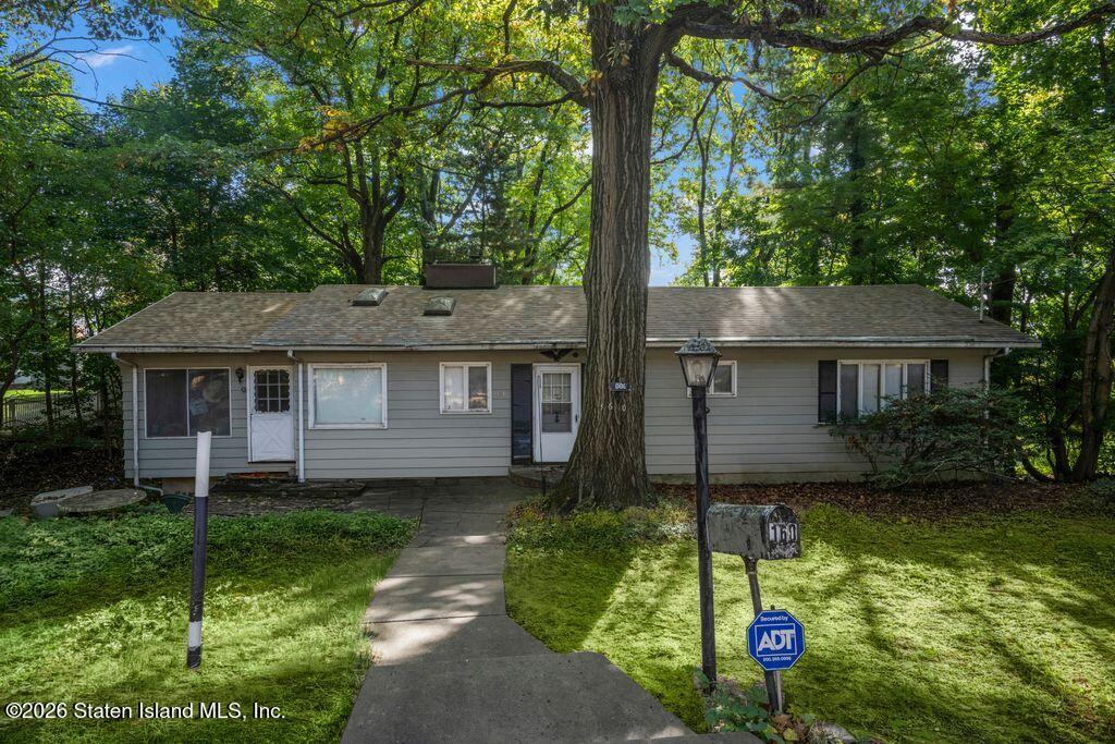 160 Coverly Avenue