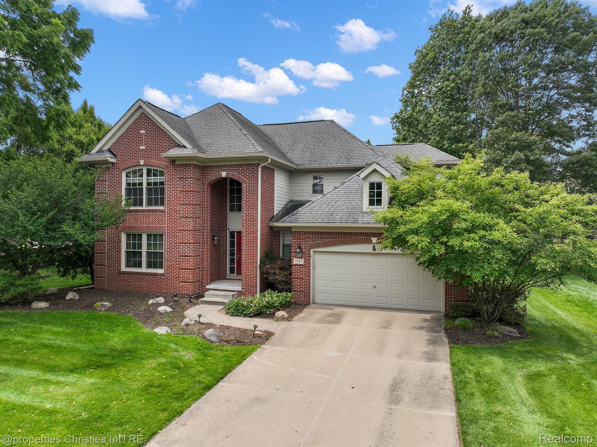 1211 Andover Drive