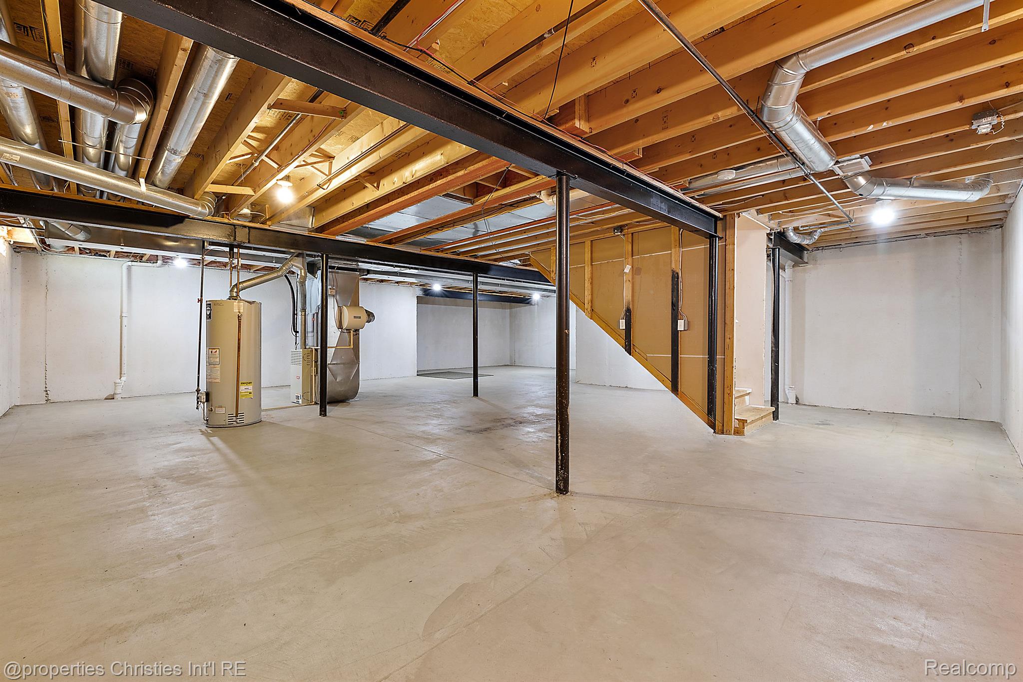 1211 Andover Drive