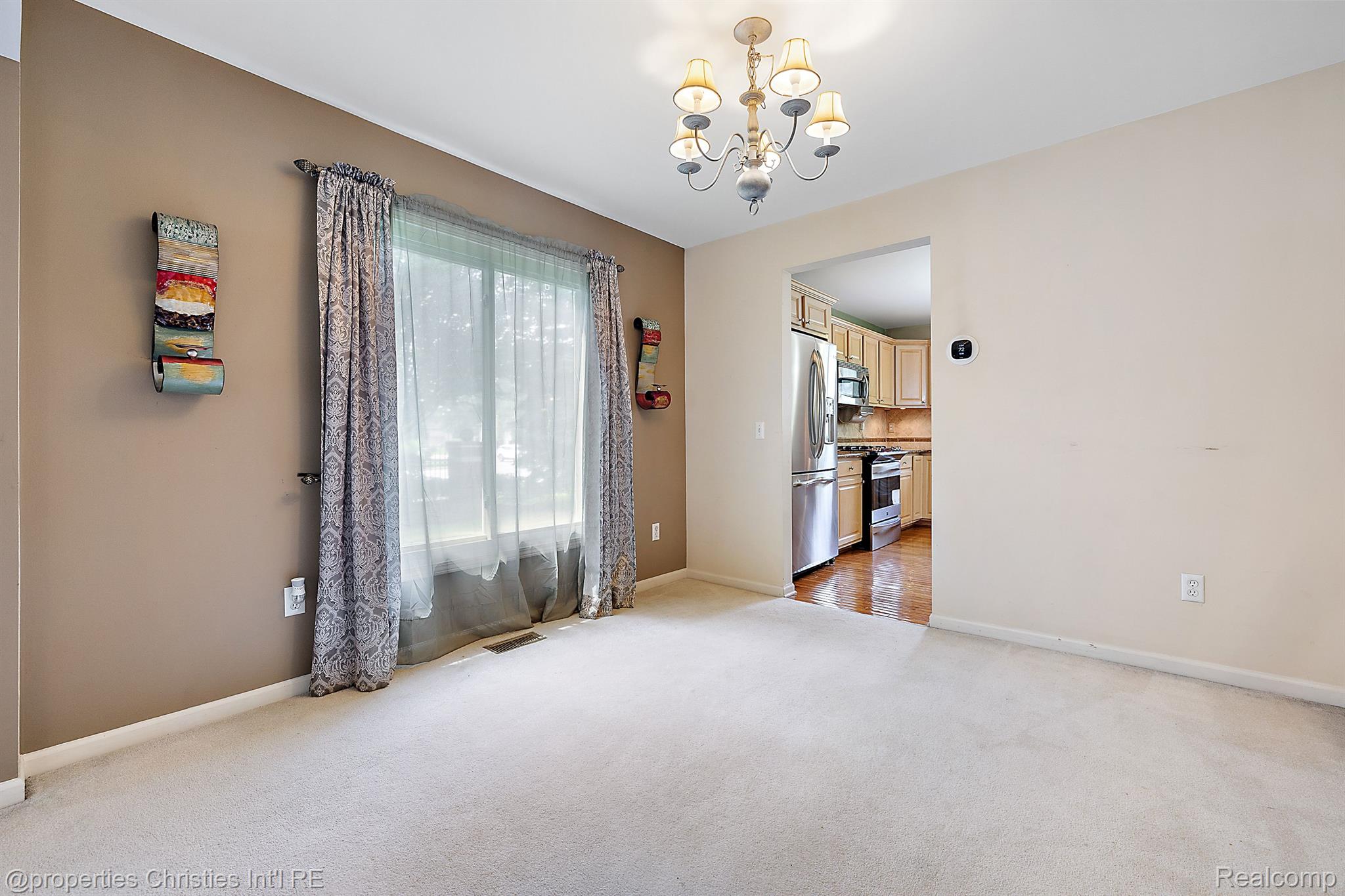 1211 Andover Drive