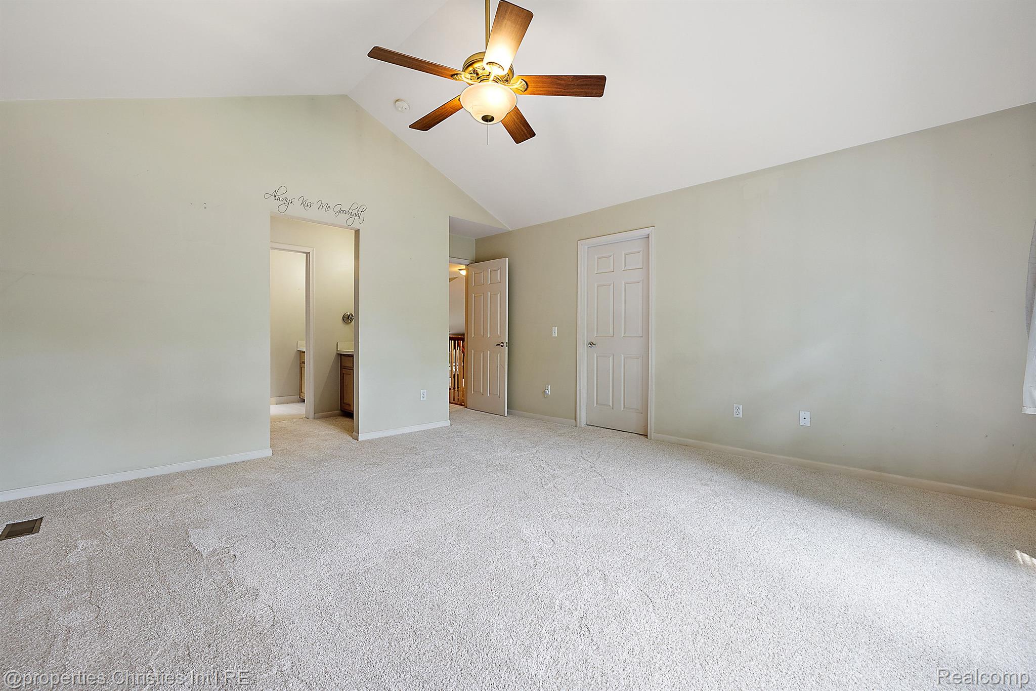 1211 Andover Drive