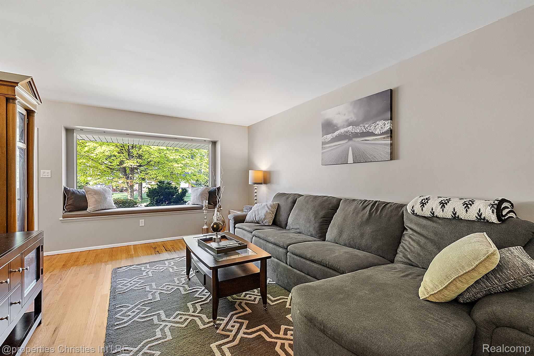 12102 Hines Court