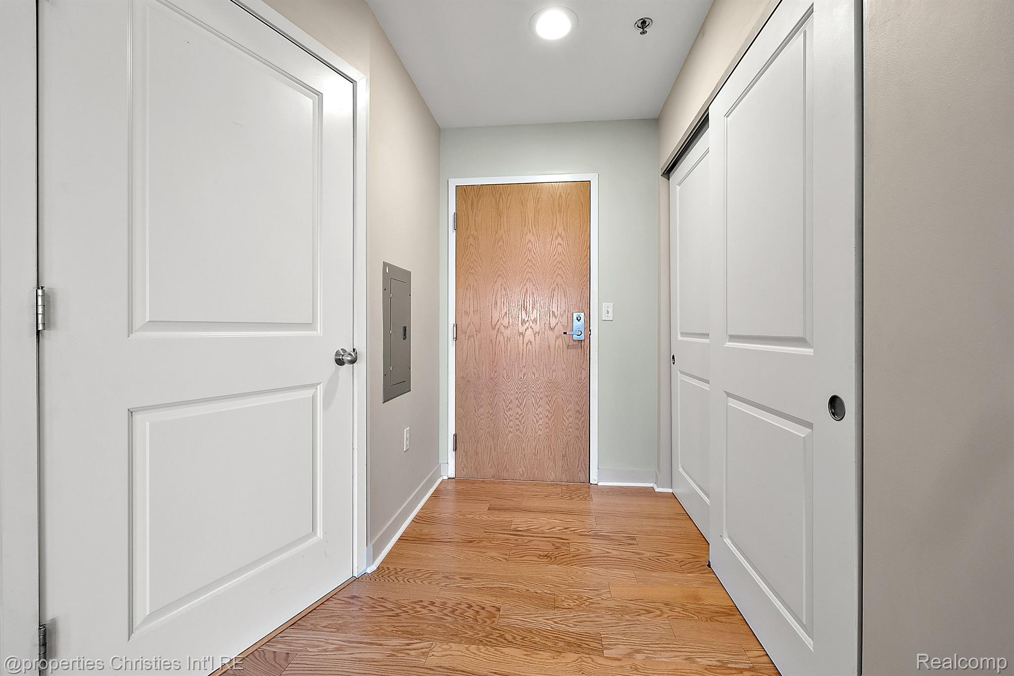 111 N Ashley Street 513