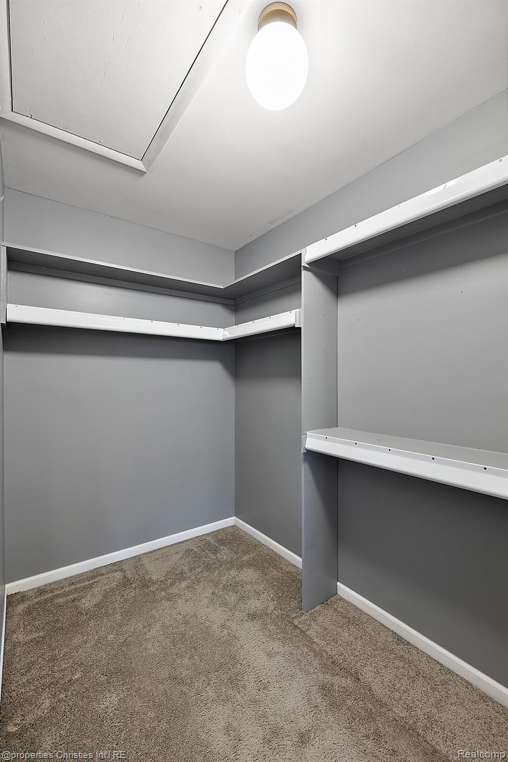 2591 Columbia Road