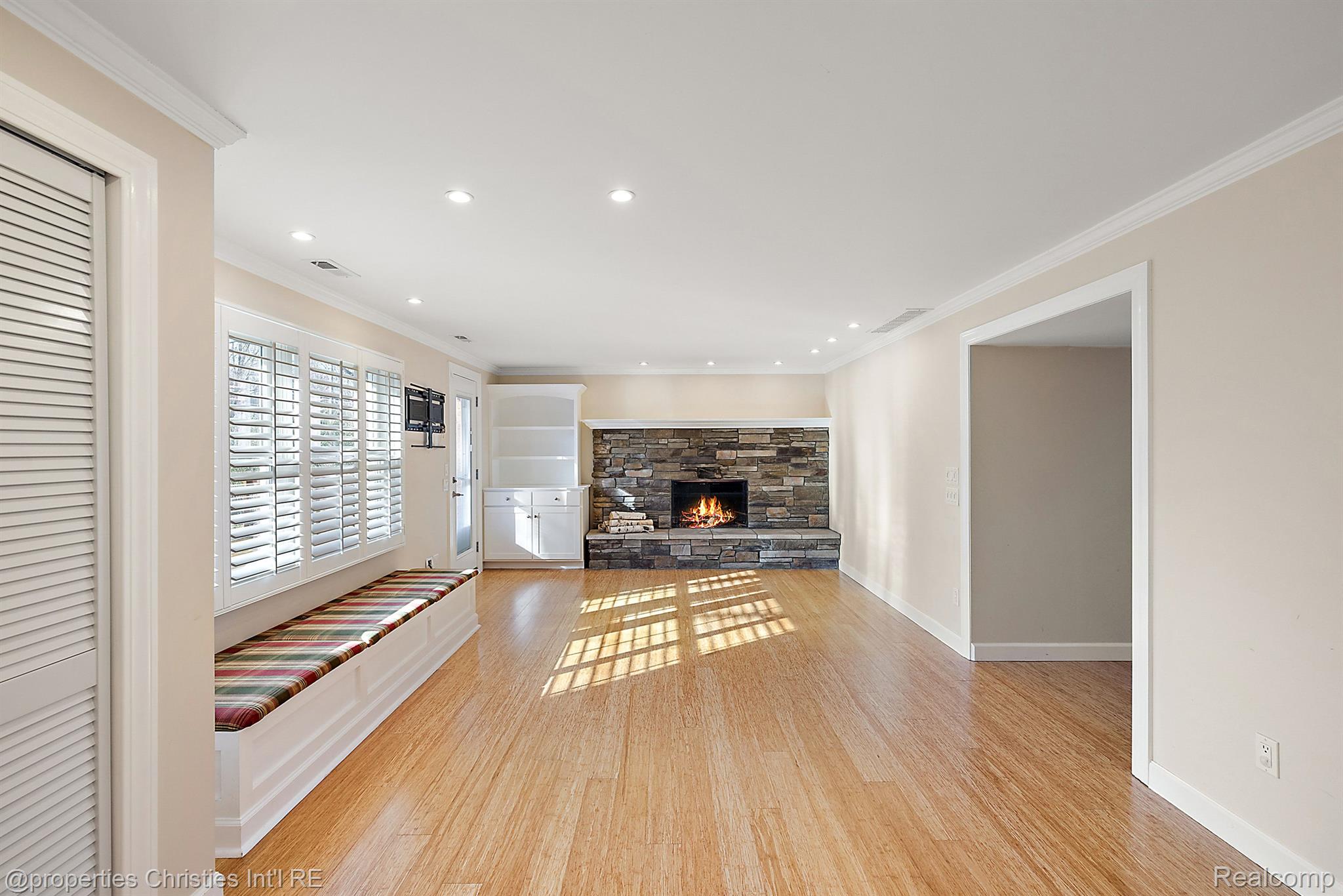 28605 Kendallwood Drive