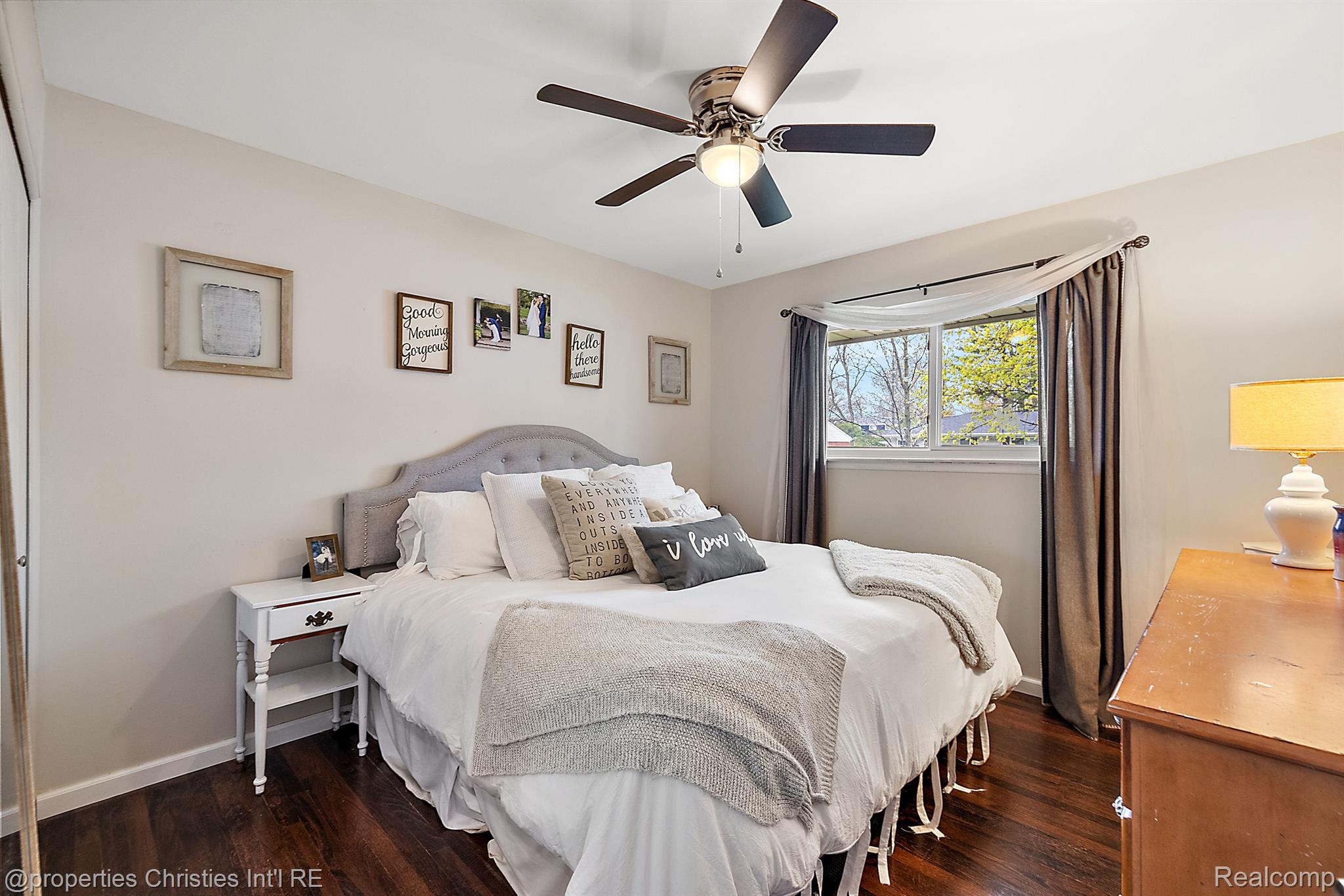 23724 Barfield Street