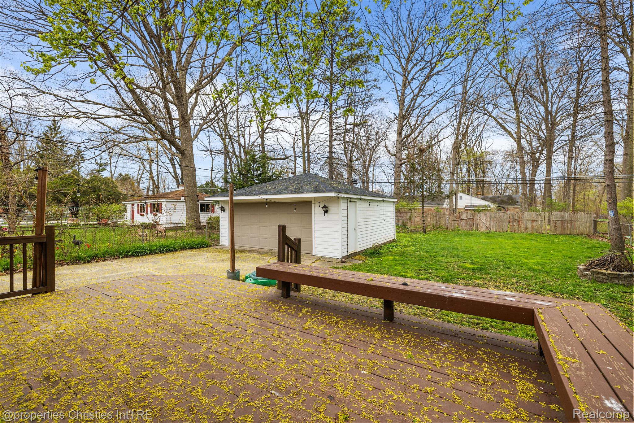 23724 Barfield Street