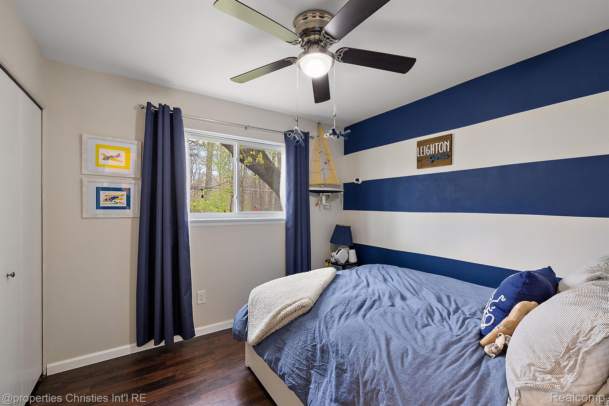 23724 Barfield Street