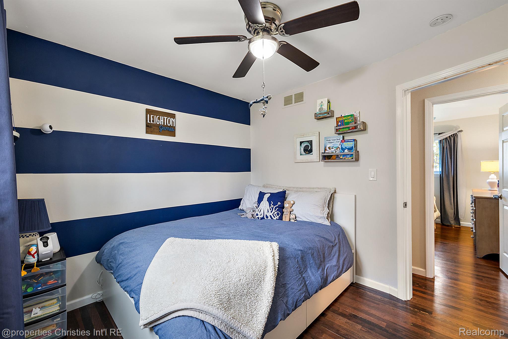 23724 Barfield Street