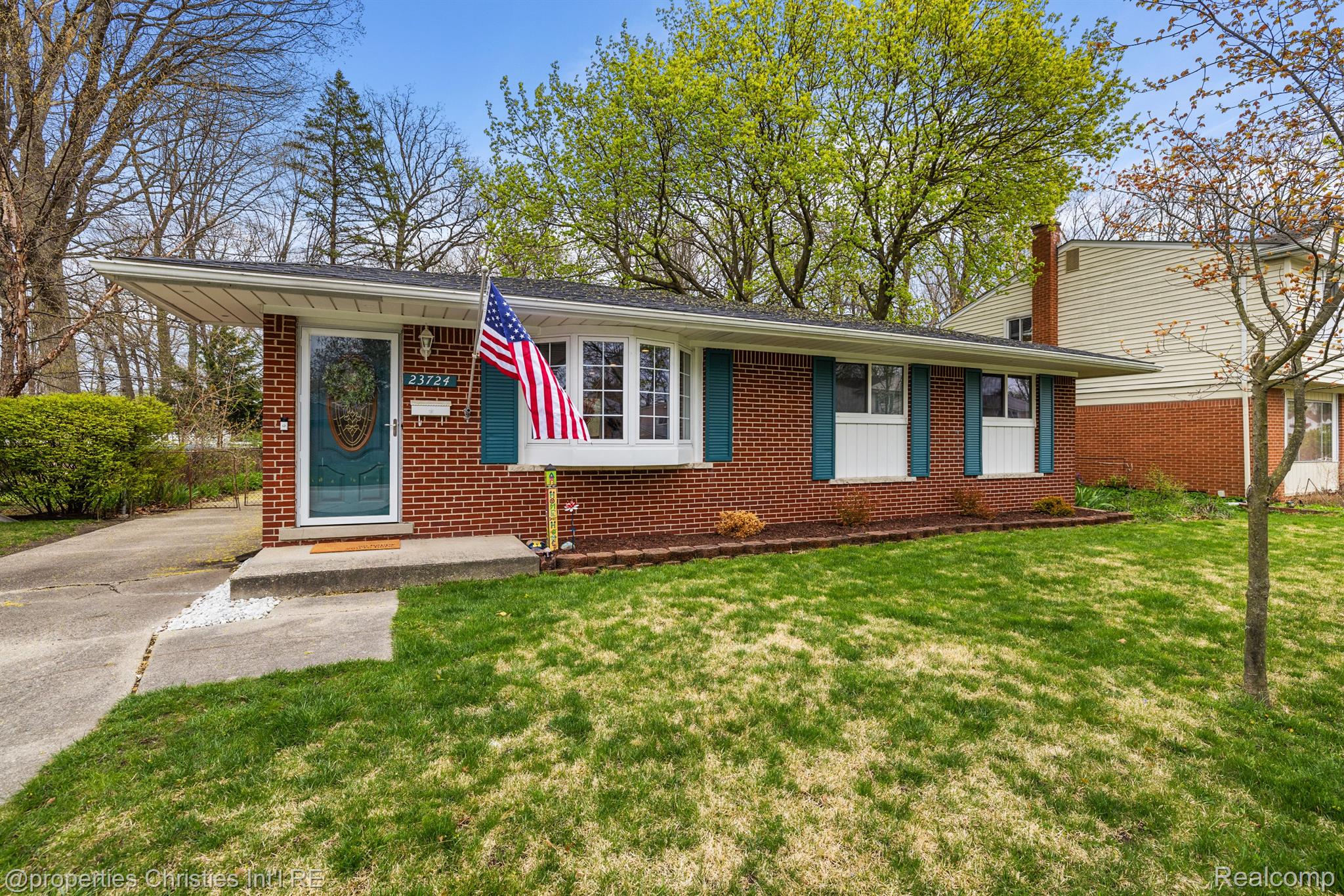 23724 Barfield Street