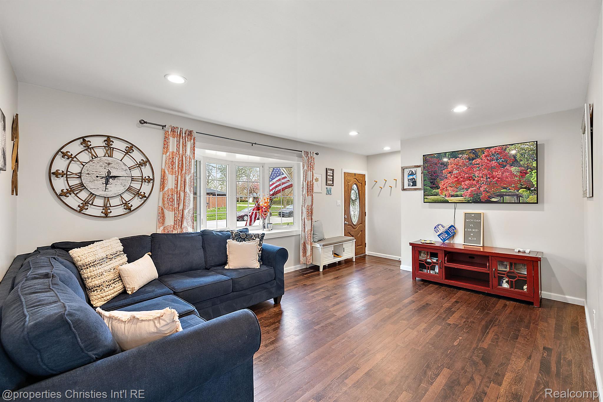 23724 Barfield Street