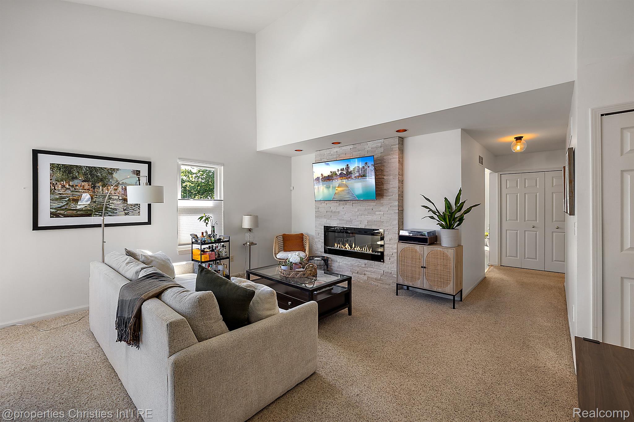 28705 BAYBERRY W