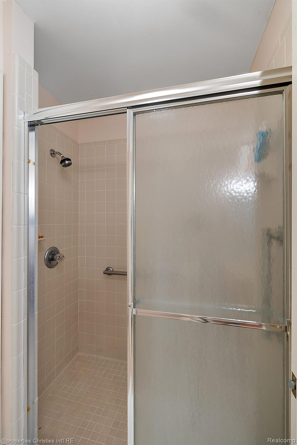 28705 BAYBERRY W