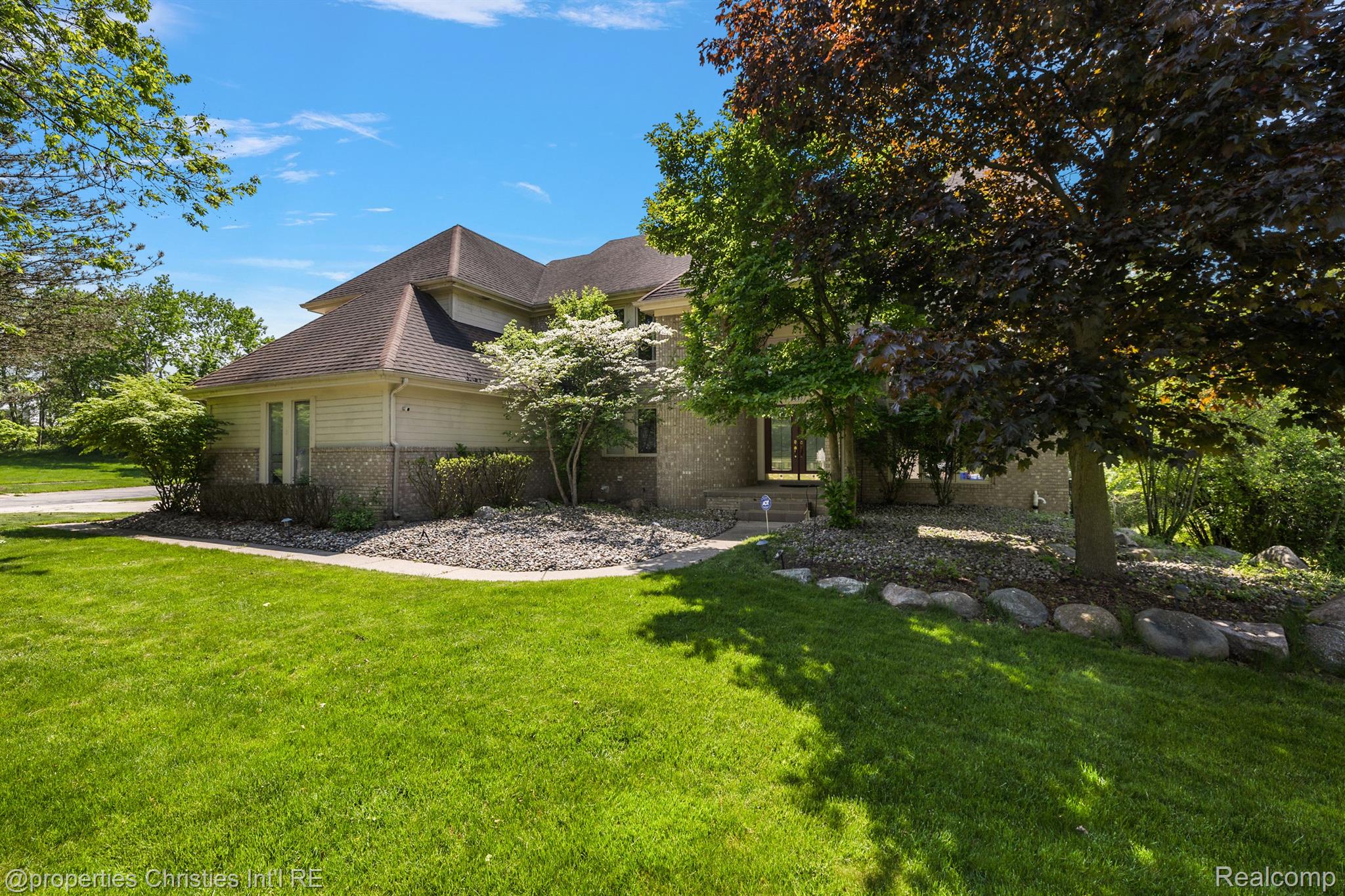 6690 TORYBROOKE Circle