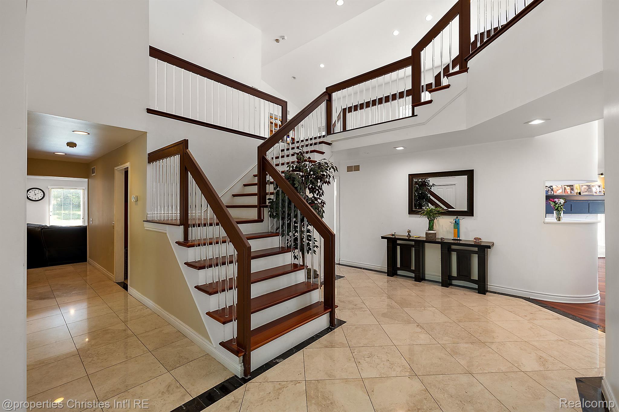6690 TORYBROOKE Circle