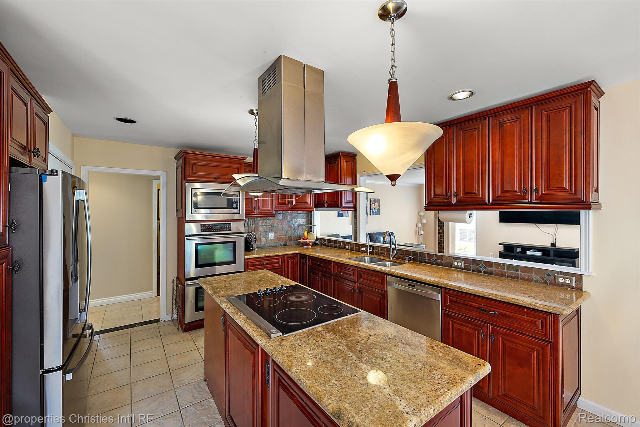 6690 TORYBROOKE Circle