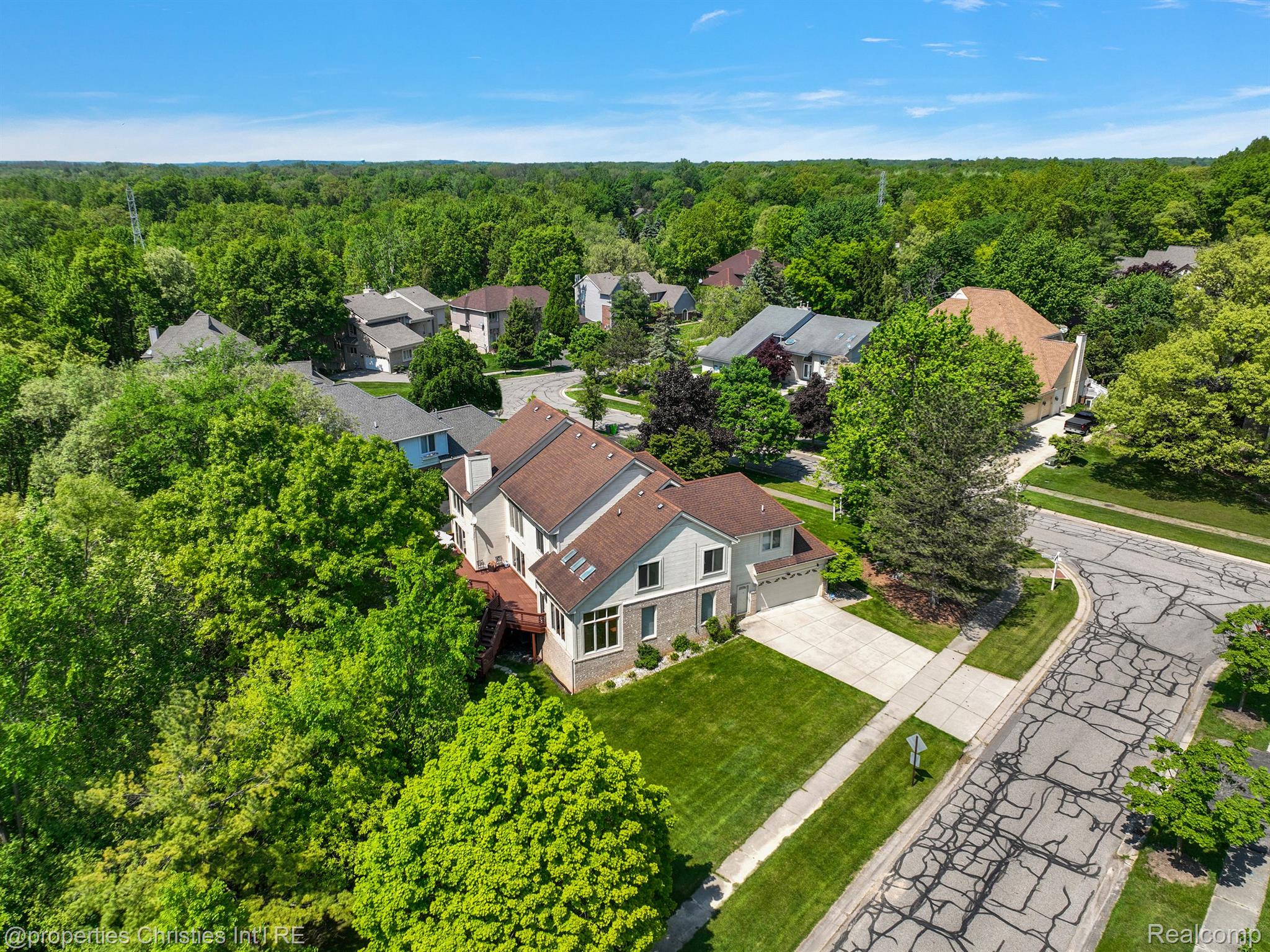 6690 TORYBROOKE Circle