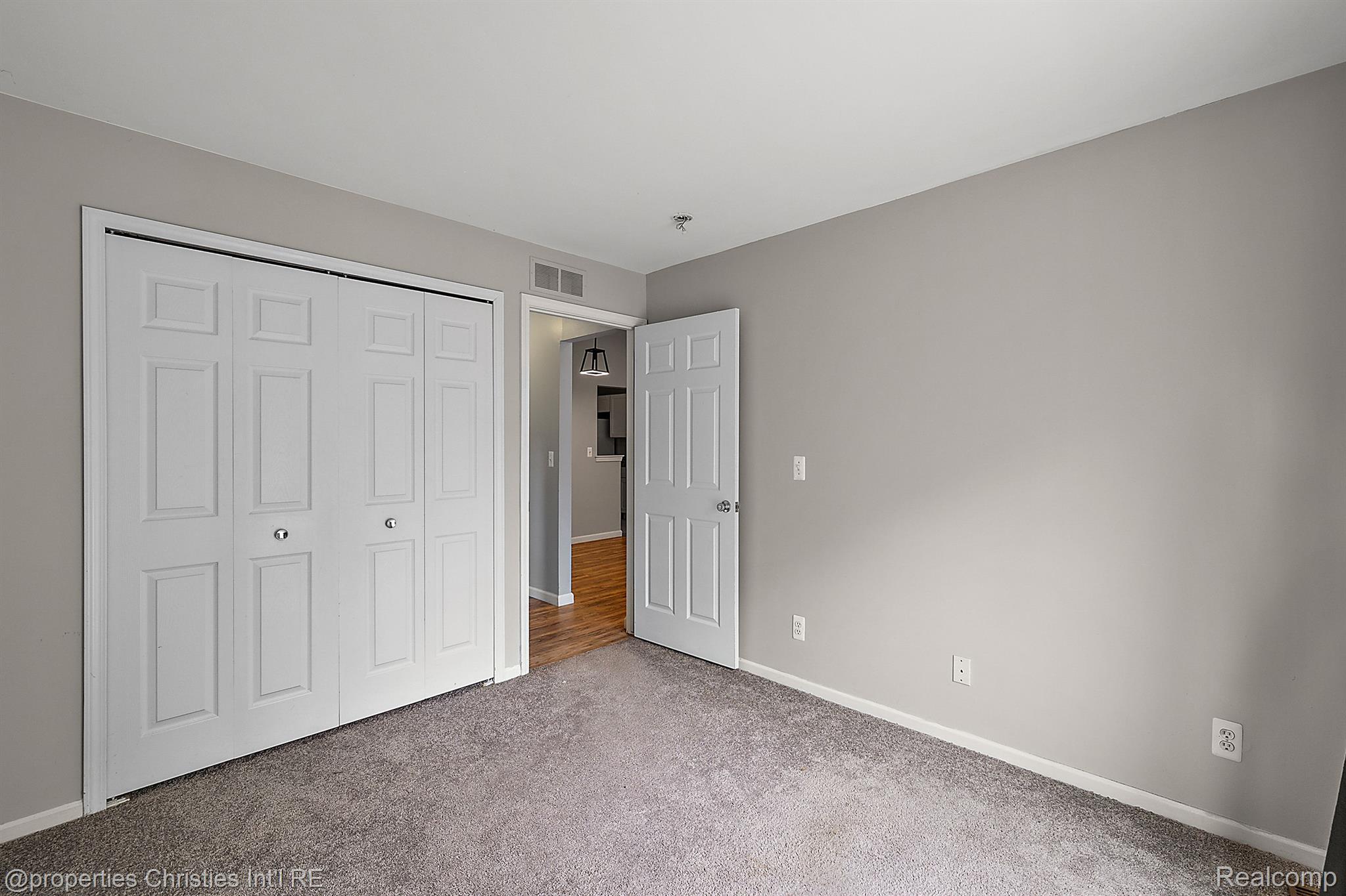 44815 MARIGOLD Drive