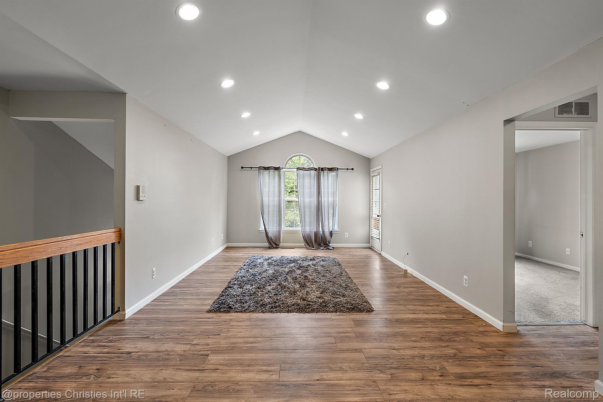 44815 MARIGOLD Drive