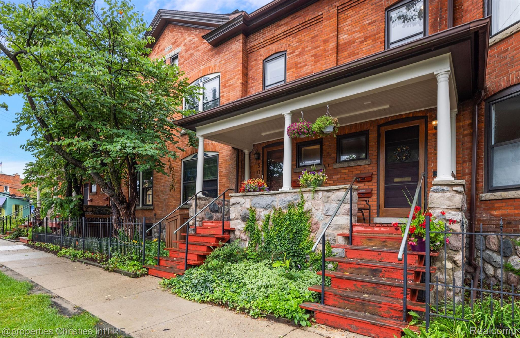 505 Detroit Street 2