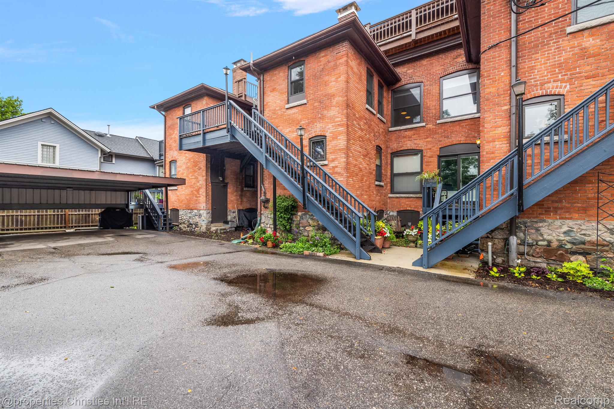 505 Detroit Street 2