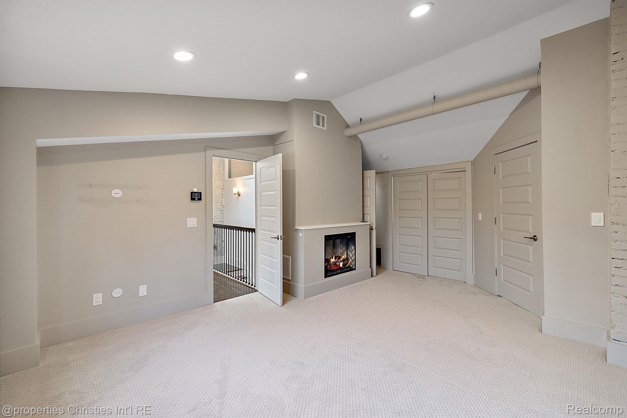 505 Detroit Street 2